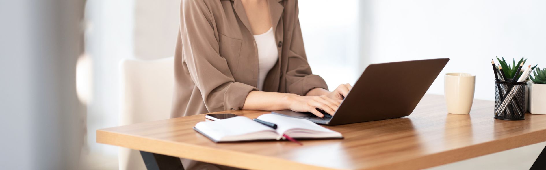 Cursos online septiembre para actualizar tu CV antes de fin de año. Descubre formaciones especializadas y estudia a tu ritmo.